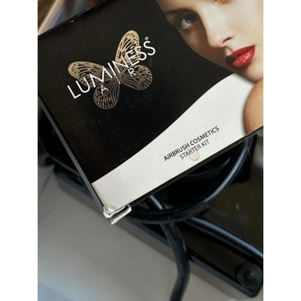 Luminess Air Airbrush Makeup System Black Compressor Starter Kit DVD A3607